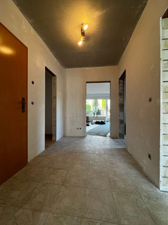 Exklusive Wohnungssanierung Aufnahme 1